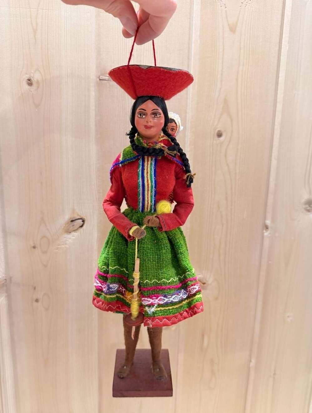 Vintage Peruvian Folk Art Doll Woman With Infant And Drop Spindle